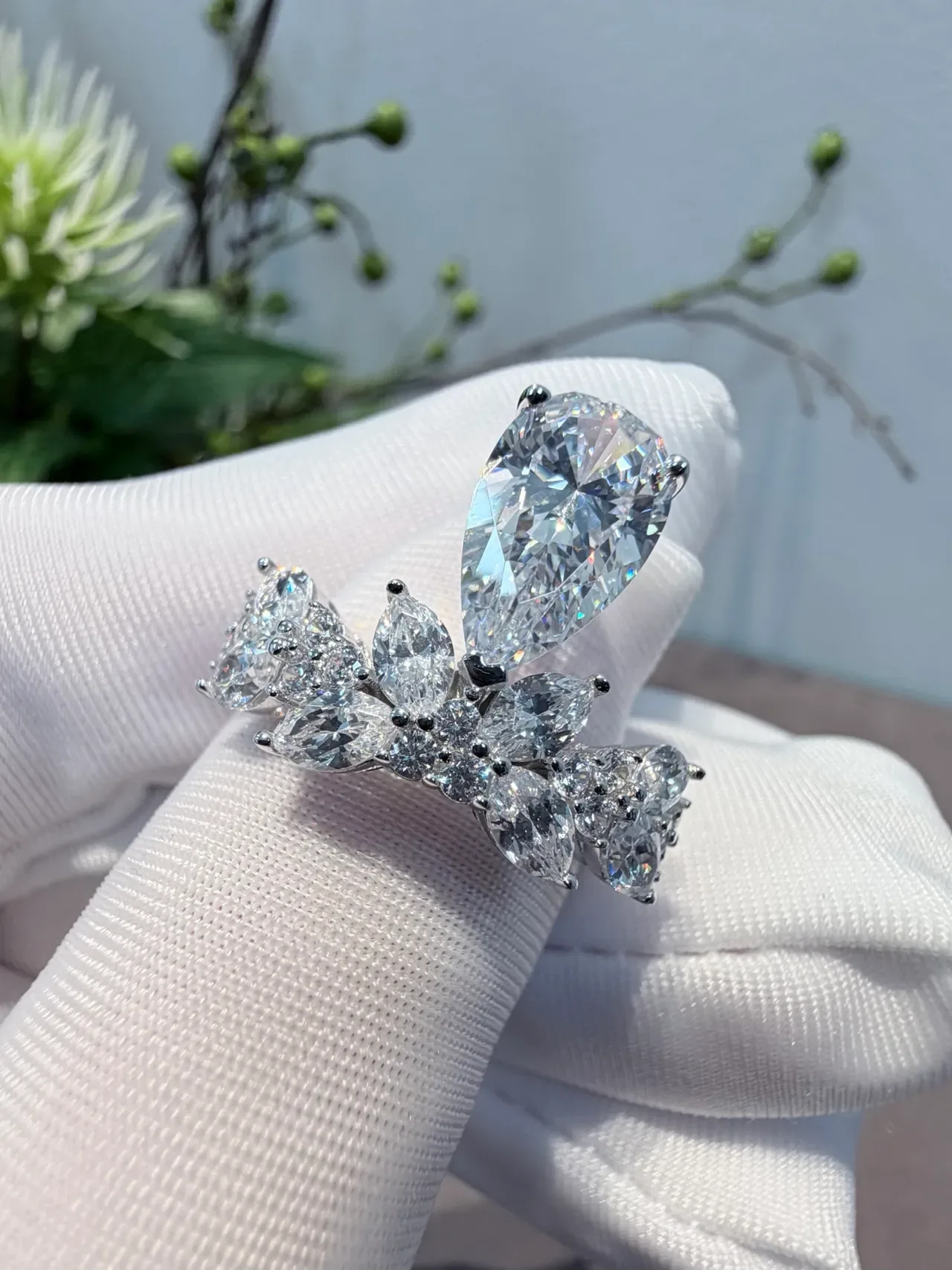 Pear-Cut and Marquise Cluster Floral Ring 5