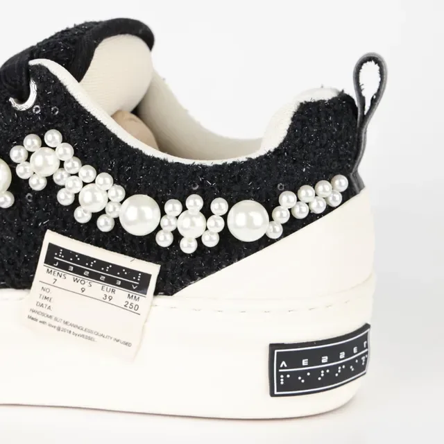 Pearl-Embellished Black Textured Upper Creme Platform Low-Top Sneakers 4