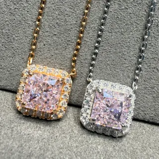 قلادة ذهب وردي حجر مركزي مربع cushion halo pave