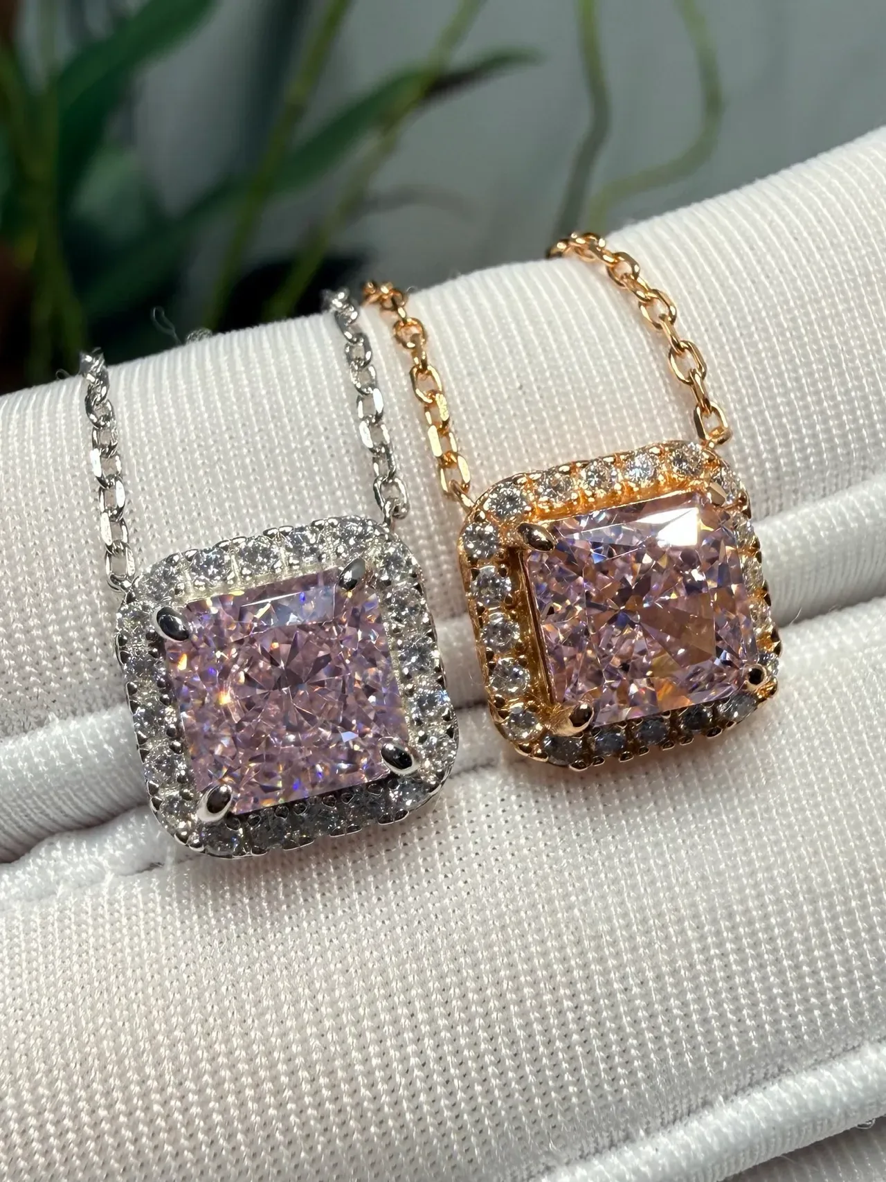 Pink Gold Square Cushion-Cut Central Stone Halo Pavé Setting Necklace 8