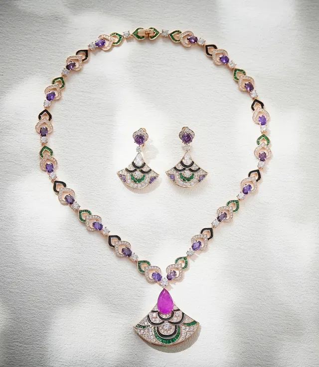 Purple Green Fan-Shaped Pendant Gem-Set Geometric Links Necklace 3