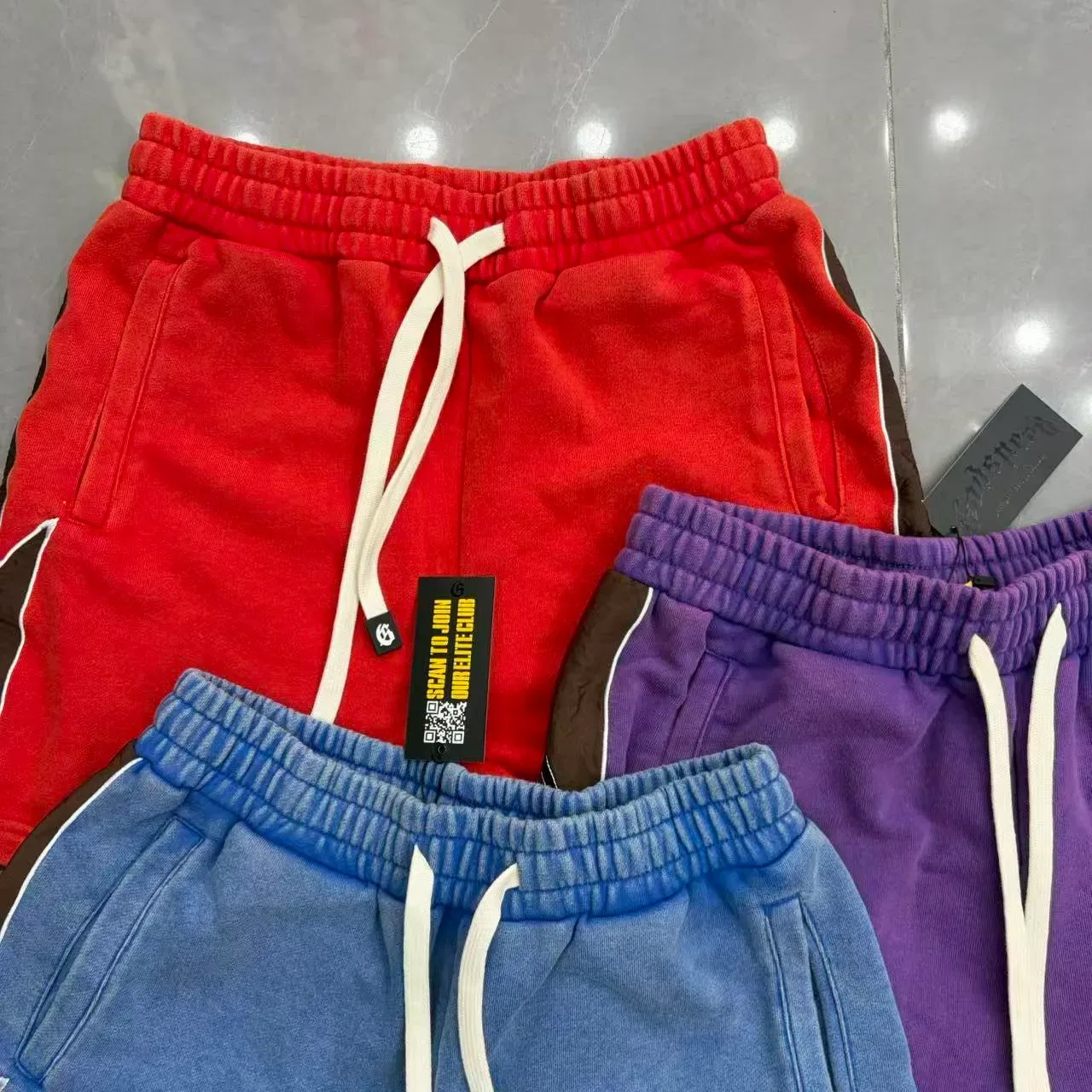 Red Brown Drawstring Waist Contrast Side Panels Shorts 20