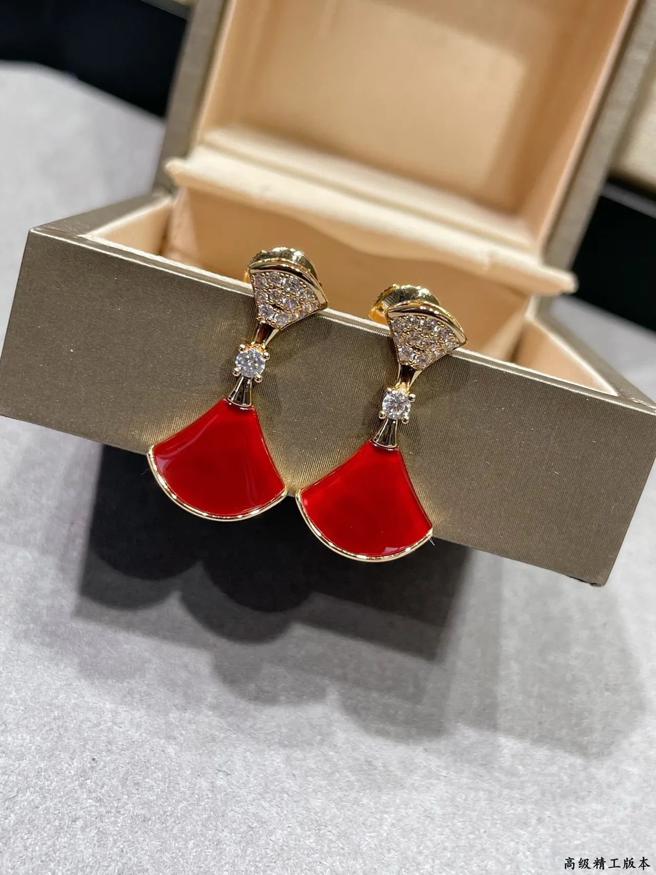 Red Gold Fan-Shaped Drop Pavé-Set Upper Earrings 4