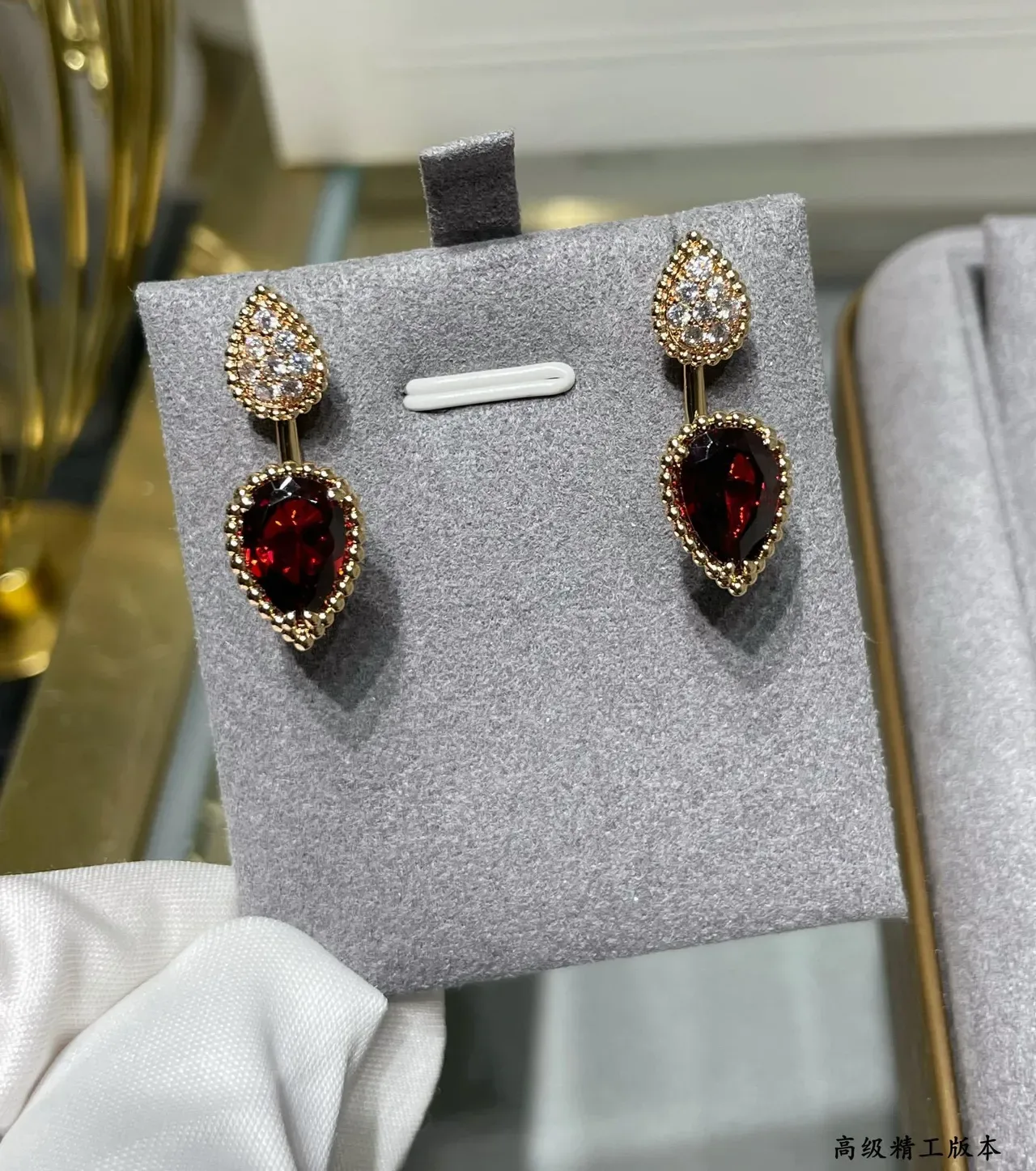 Red Gold Teardrop-Cut Gemstone Bezel Setting Earrings 3