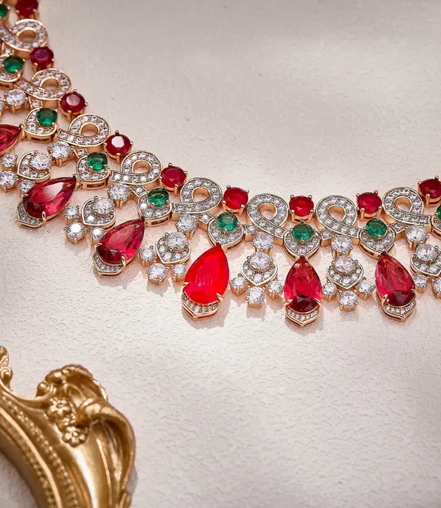 Red Green Bib-Style Multi-Gemstone Necklace 4