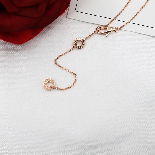 Rose Gold Fan-Shaped Openwork Pendant Necklace 3