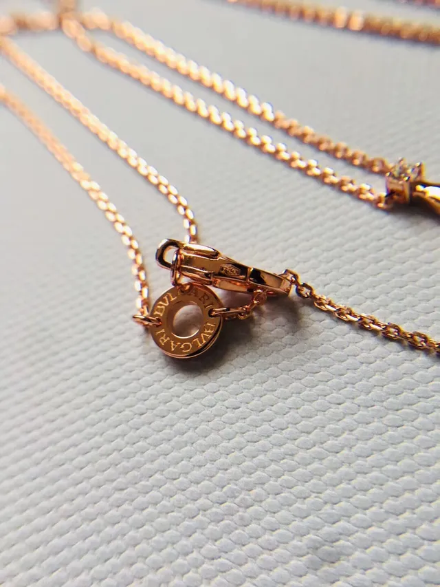 Rose Gold Fan-Shaped Openwork Pendant Necklace 5