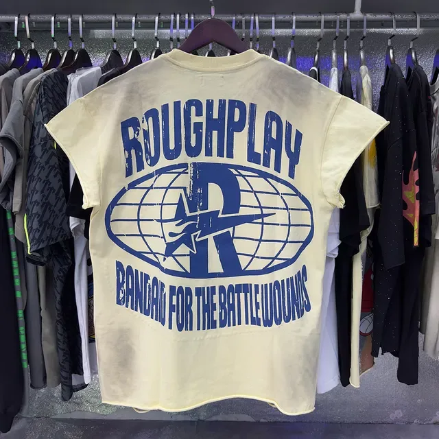 ROUGH Roughplay Distressed Graphic Gray T-Shirt 8