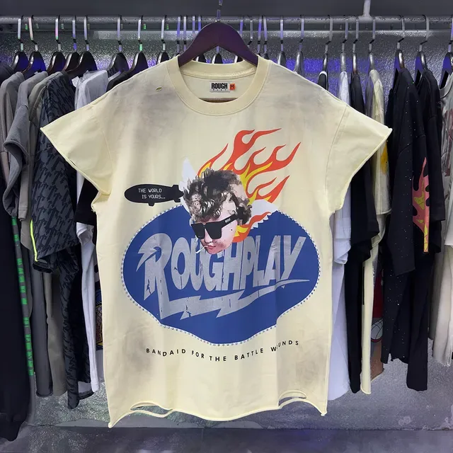 ROUGH Roughplay Distressed Graphic Gray T-Shirt 9