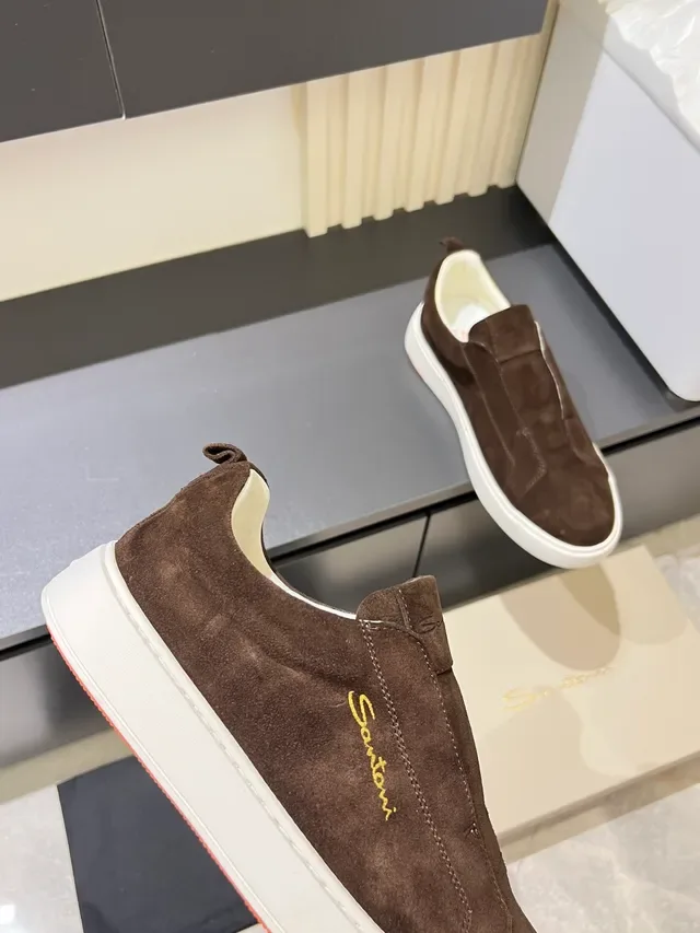 Santoni Sneakers Lifestyle Slip-On Daim Marron et Blanc 3