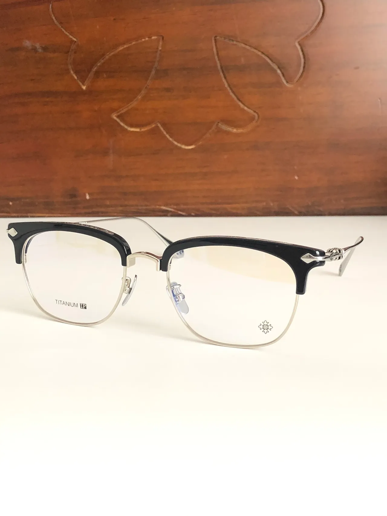 Semi-Rimless Tortoiseshell and Gold-Tone Optical Glasses 7