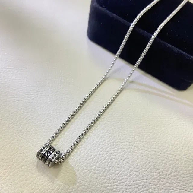 Silver Black Cylindrical Rotating Pendant Enamel Inlay Necklace 3