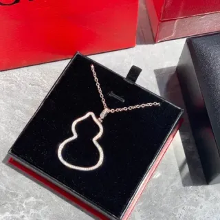 Silver Black Gourd-Shaped Outline Pavé-Set Border Necklace