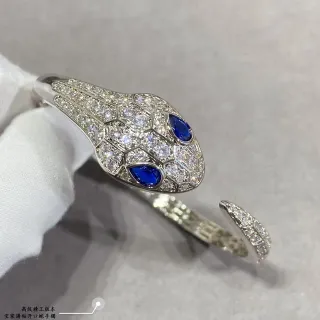 سوار فضي أزرق نقشة أفعى Pavé-Set
