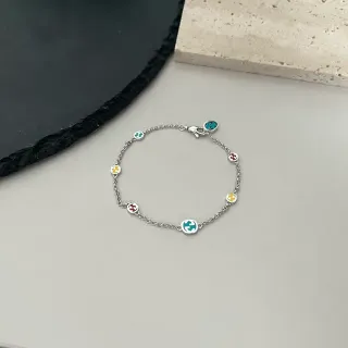سوار سلاسل فضية مع تعليقات مينا