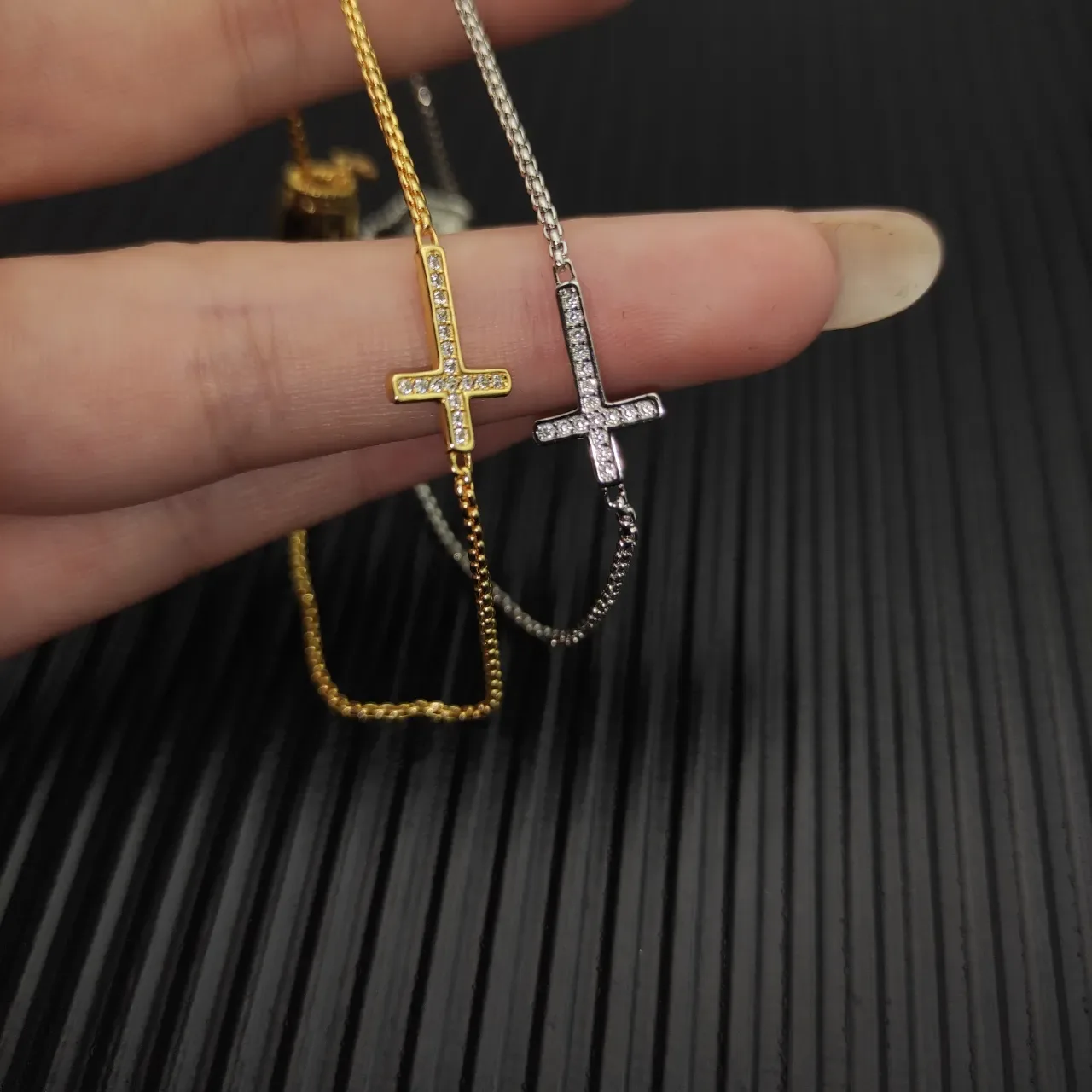 Silver Chain Pavé-Set Cross Pendant Bracelet 2