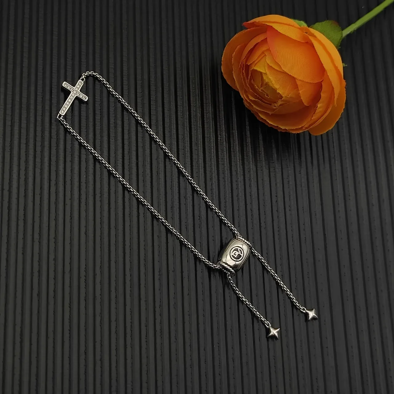 Silver Chain Pavé-Set Cross Pendant Bracelet 3