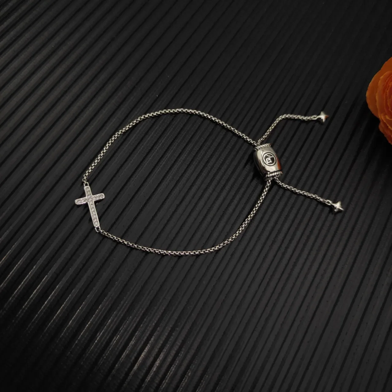 Silver Chain Pavé-Set Cross Pendant Bracelet 7