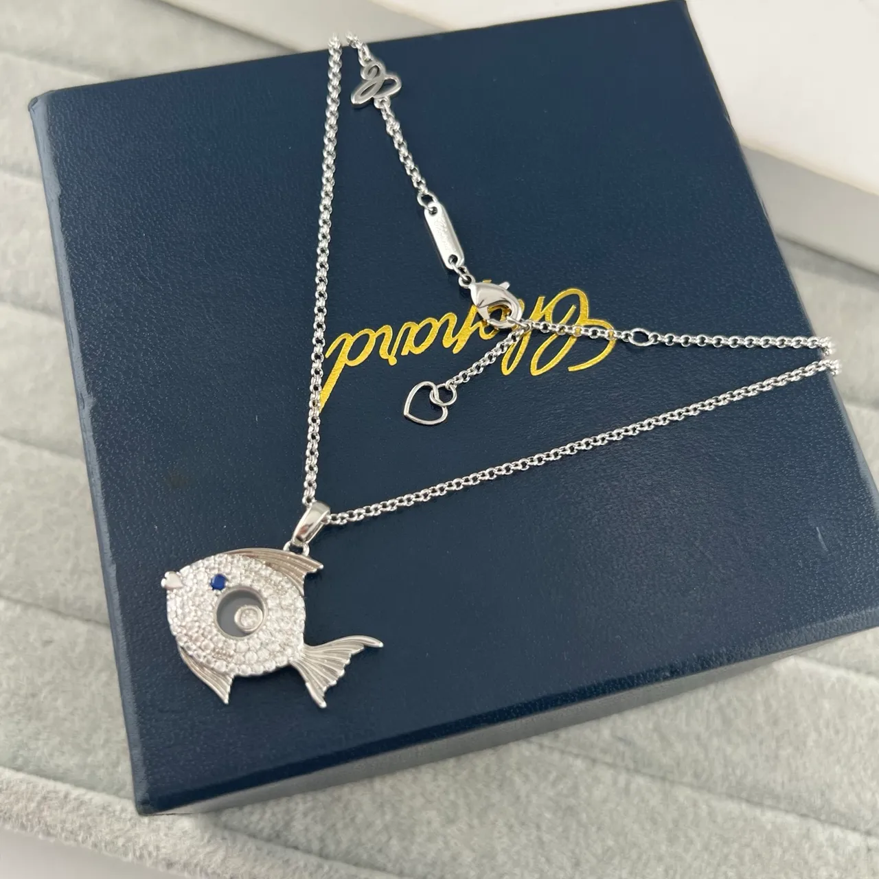 Silver Gold Fish-Shaped Pendant Pavé Crystal-Set Body Necklace 5