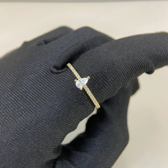 Silver Gold Pear-Shaped Center Stone Pavé-Set Band Ring 4