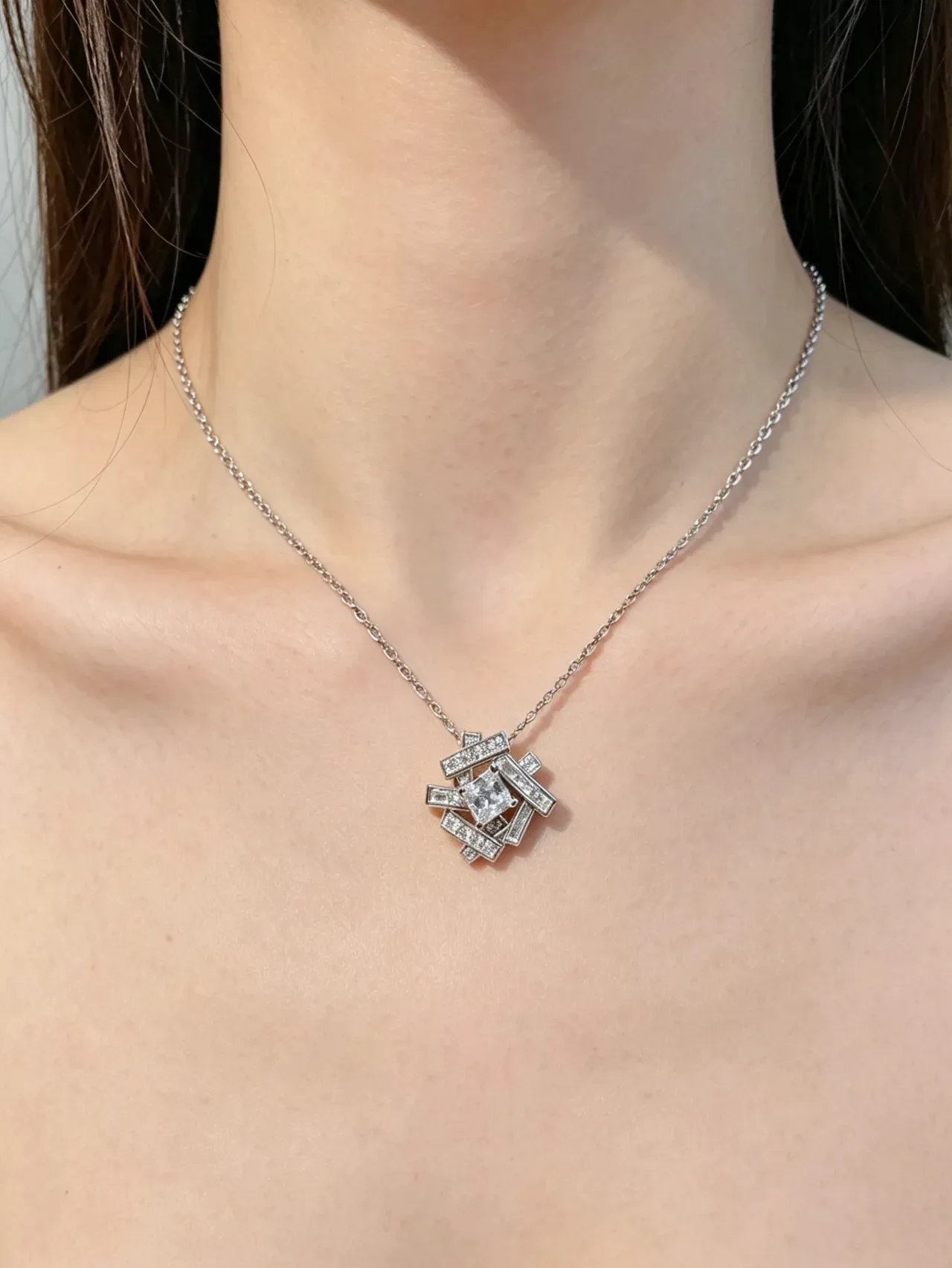 Silver Green Geometric Pavé Setting Baguette And Princess-Cut Stones Necklace 5