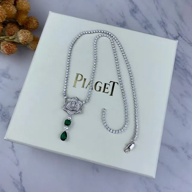 Silver Green Rose-Shaped Pavé Pendant Dangling Gemstone Drops Necklace 2