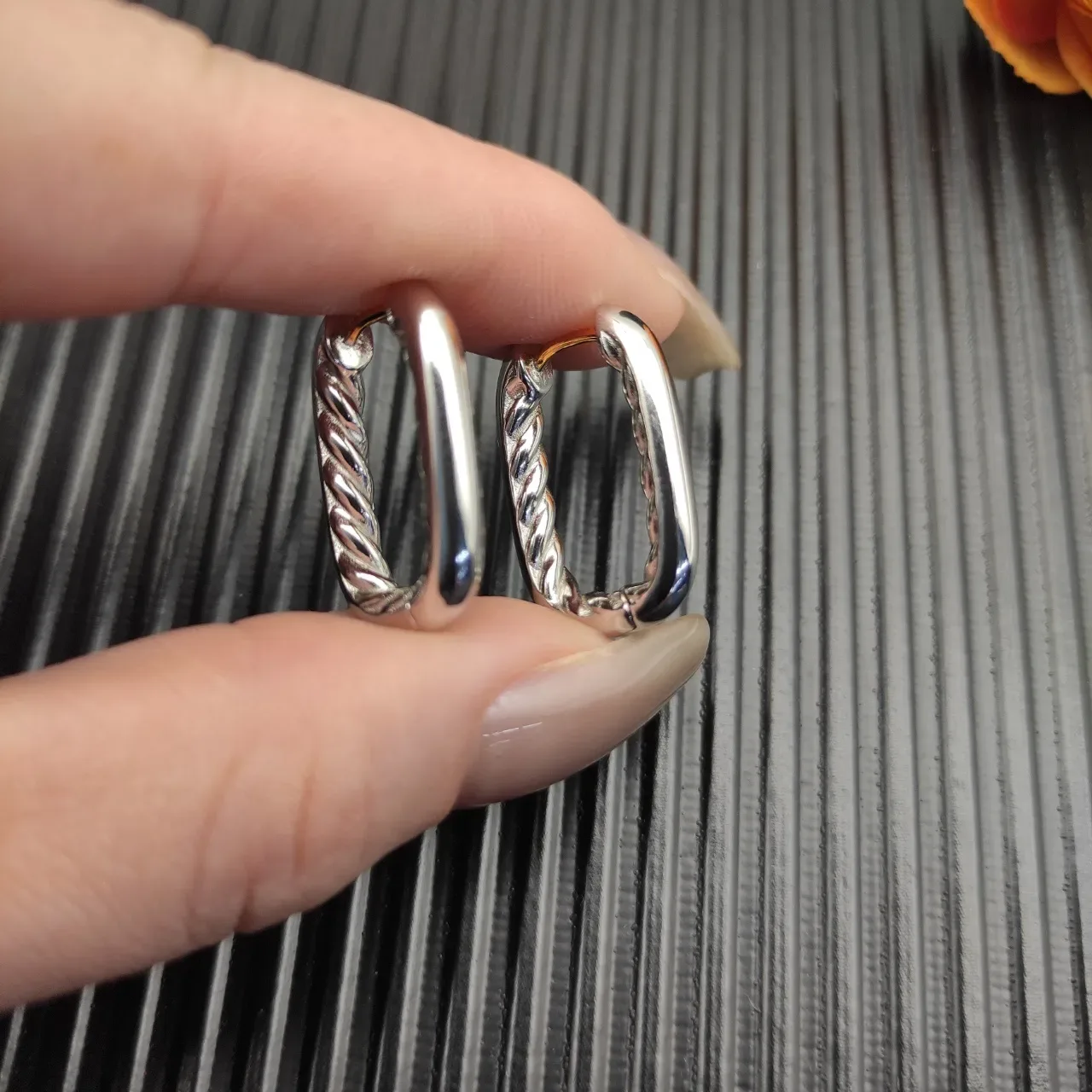 Silver Rope-Textured Hinged Hoop Earrings 5