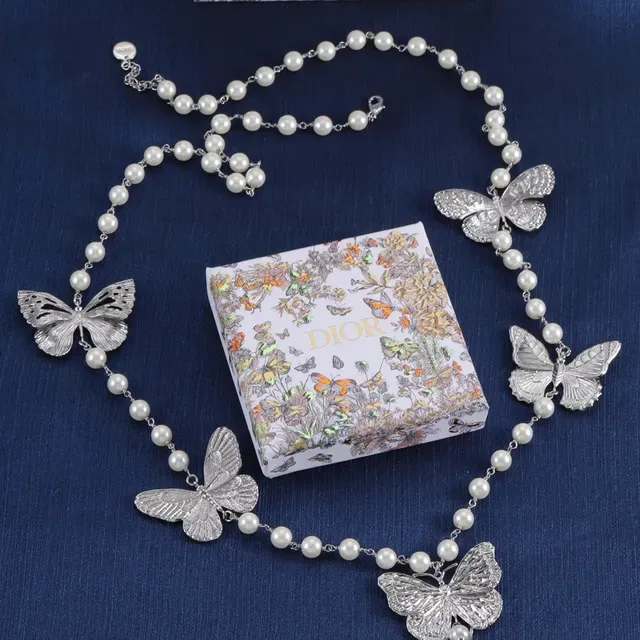 Silver-Tone Butterfly Pendant Pearl Bead Necklaces 7