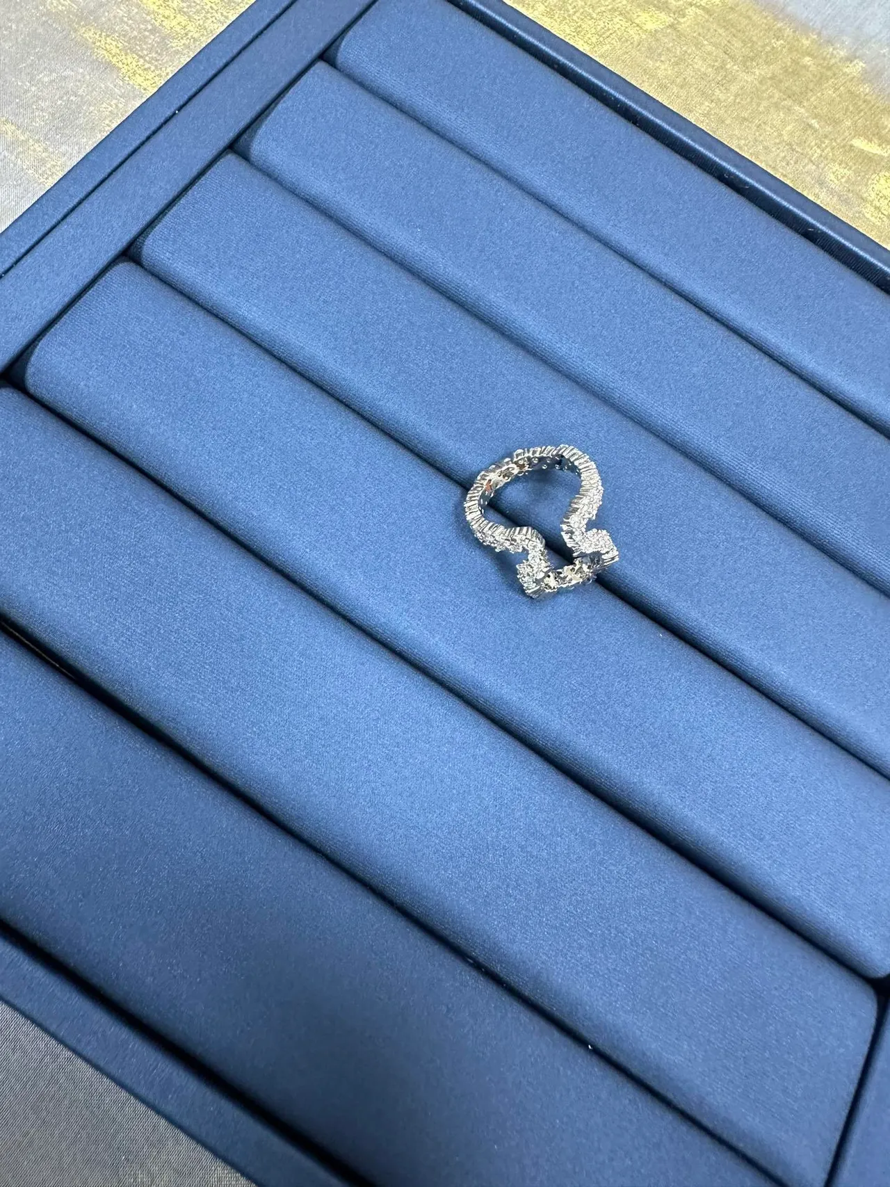 Silver White Pavé-Set Eternity-Style Ring 8