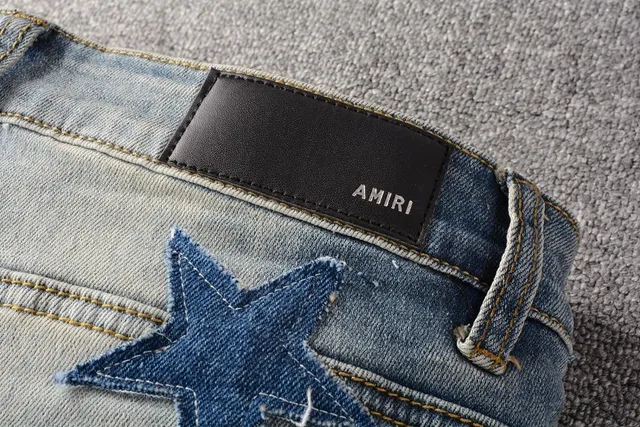 Star-Appliqué Distressed Light-Wash Slim Fit Jeans 9