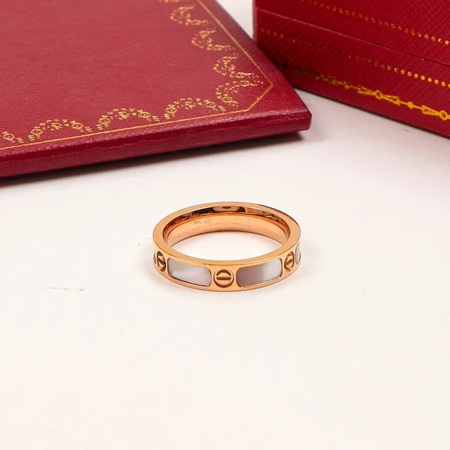 Three-Tone Screw-Motif Inlay Rings 4