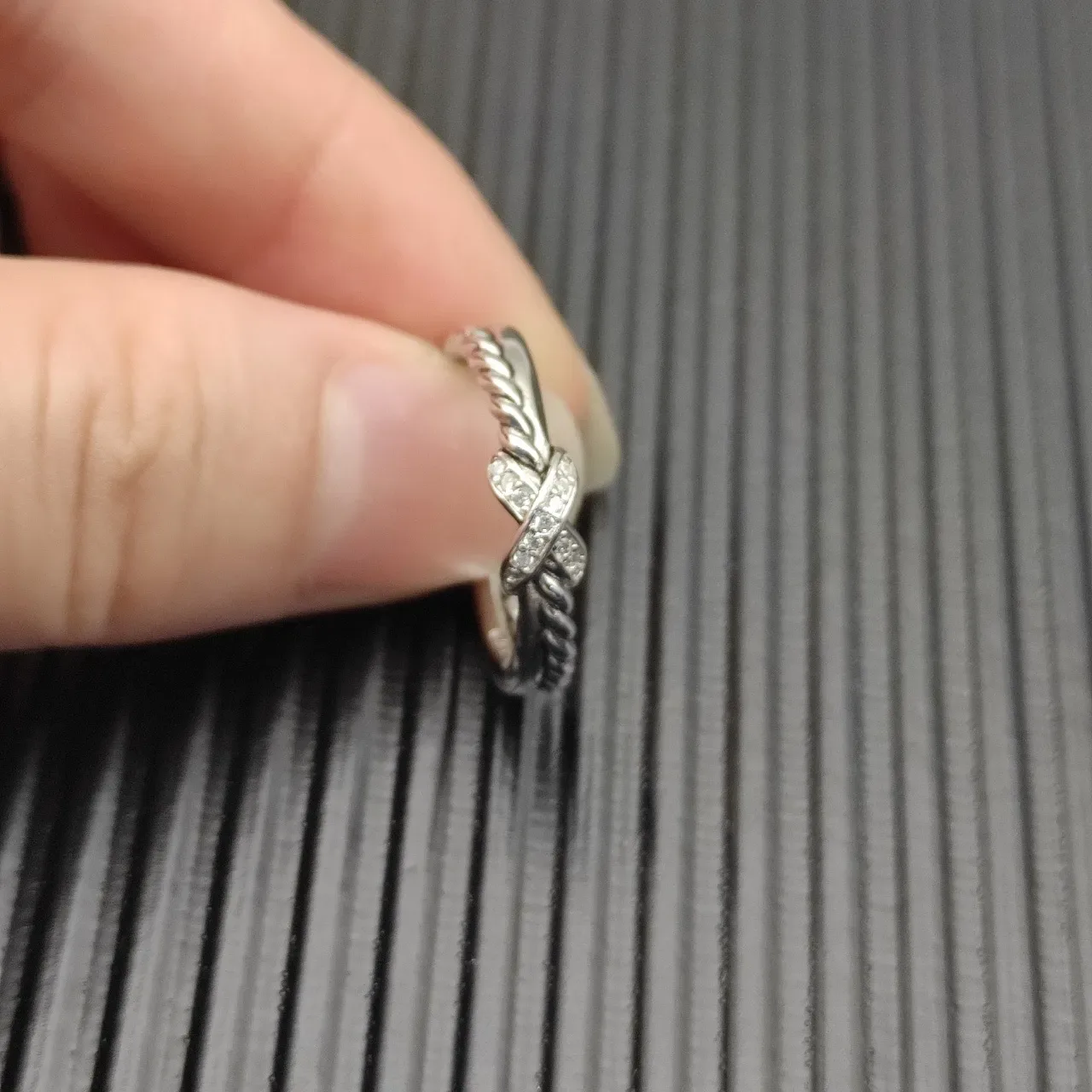 Twisted Rope Crossover Pavé Diamond Ring 7