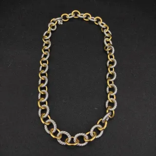 Collar con eslabones de cuerda retorcida de dos tonos