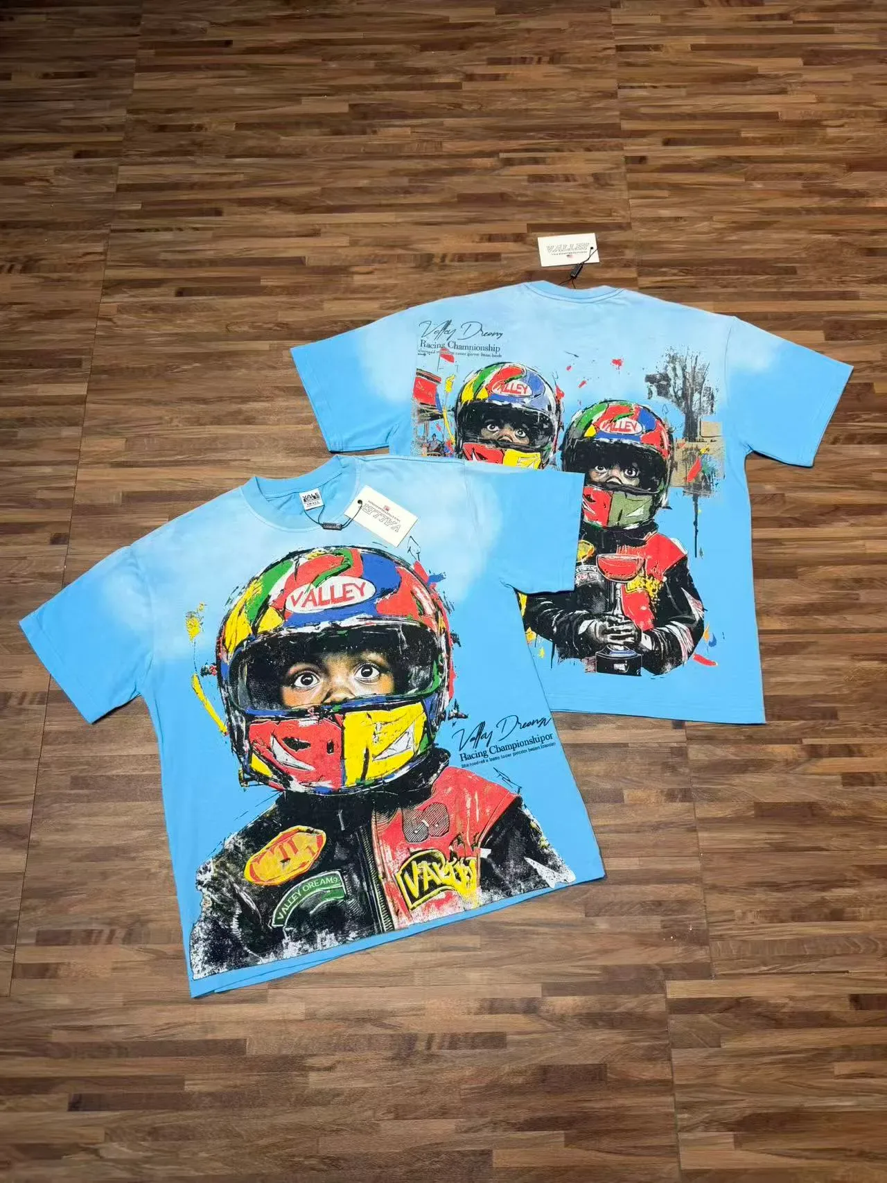 VALLEY Racing Helmet Graphic Gradient T-Shirt 9