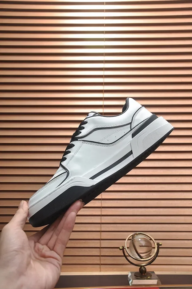 White and Black Contrast-Stitched Low-Top Lifestyle Sneaker 6