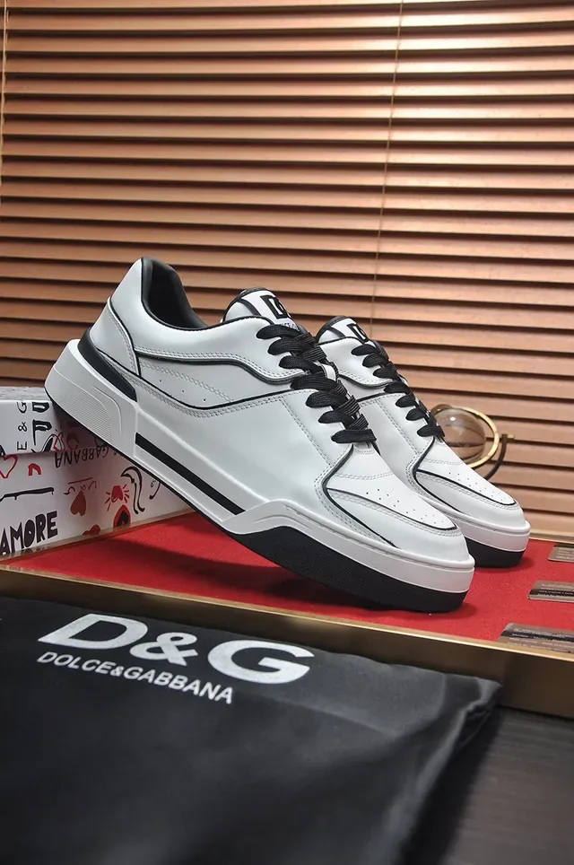 White and Black Contrast-Stitched Low-Top Lifestyle Sneaker 8