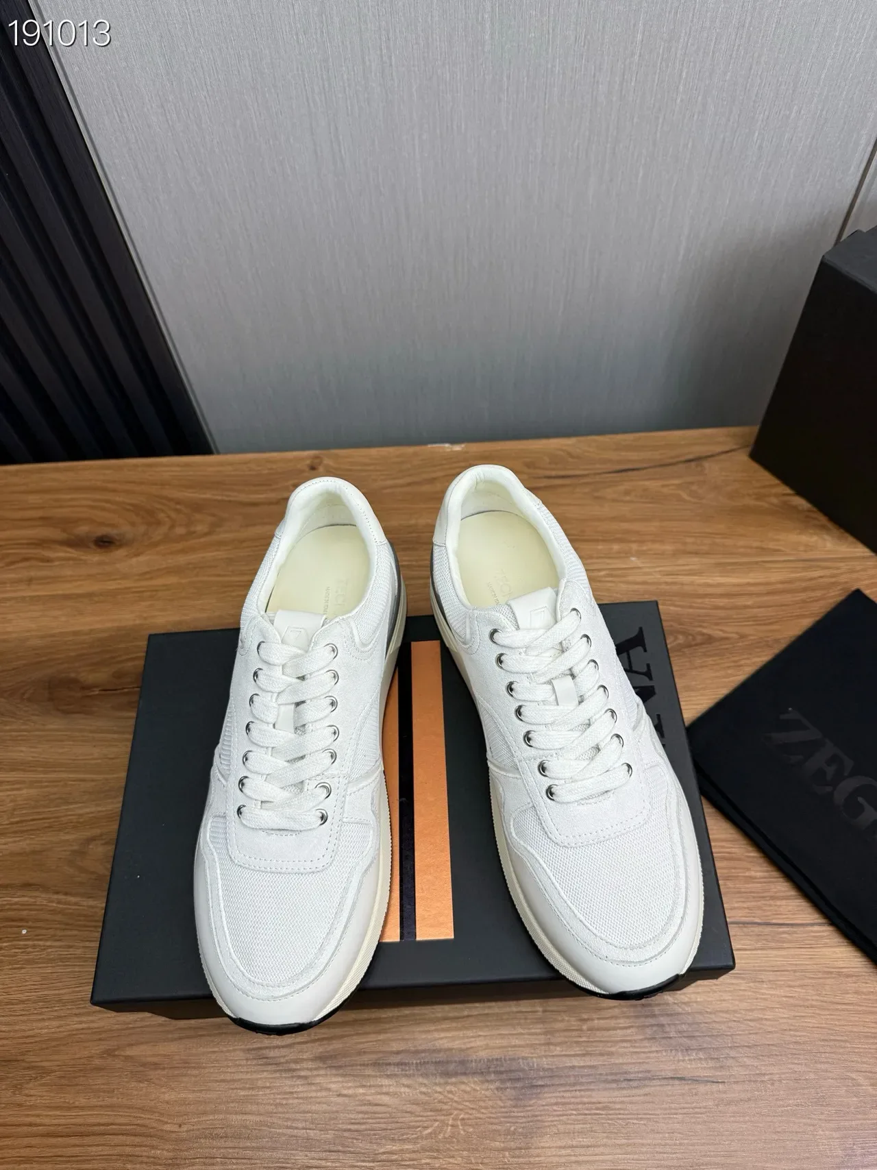 White and Gray Layered Panel Lifestyle Sneakers 7