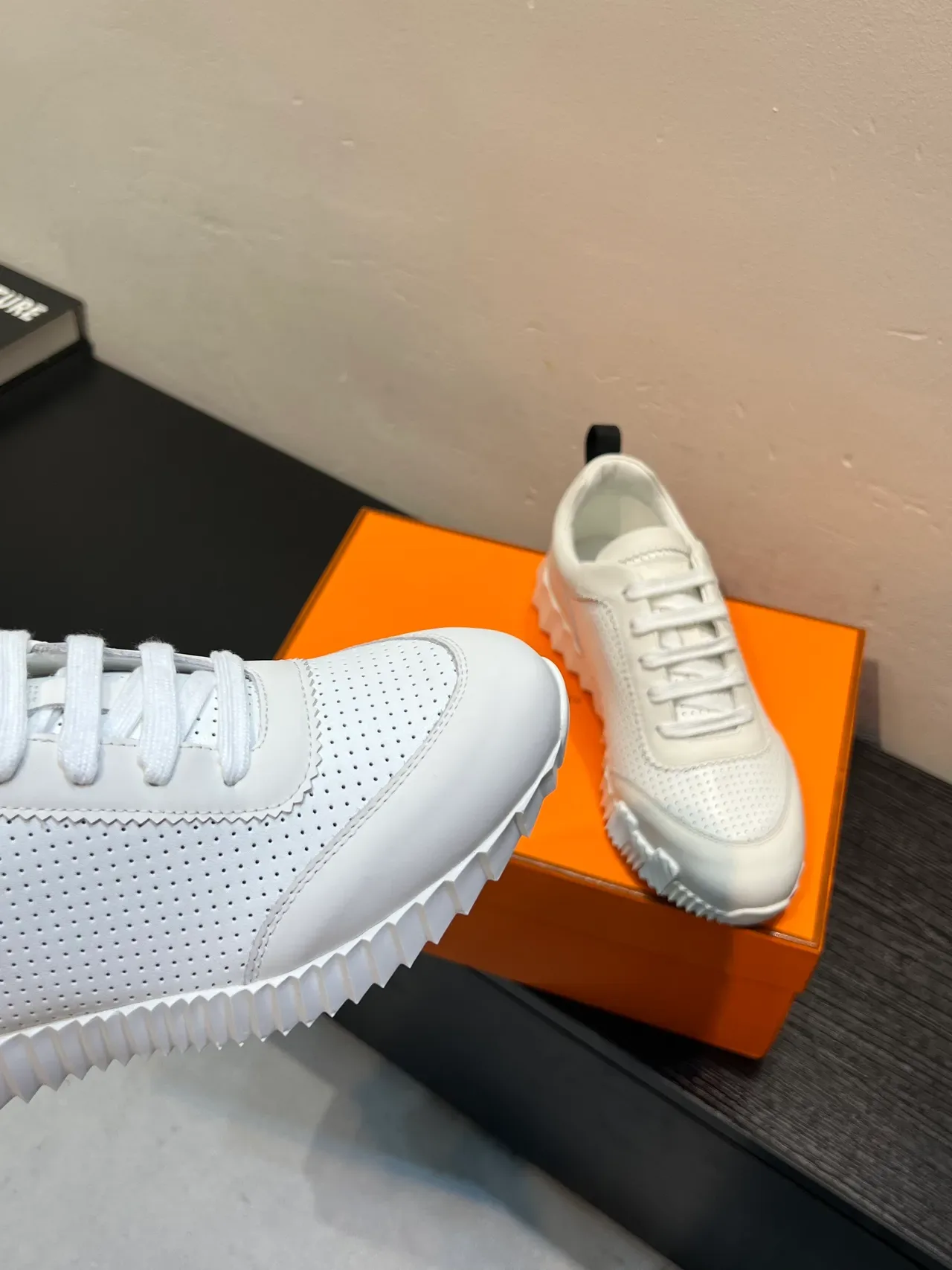 White Black Perforated Leather Upper Zigzag-Stitched Overlay Sneakers 8
