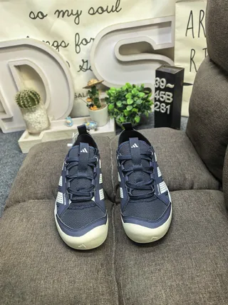 Sandalias Casuales Perforadas con Cordones en Blanco, Azul, Naranja 10