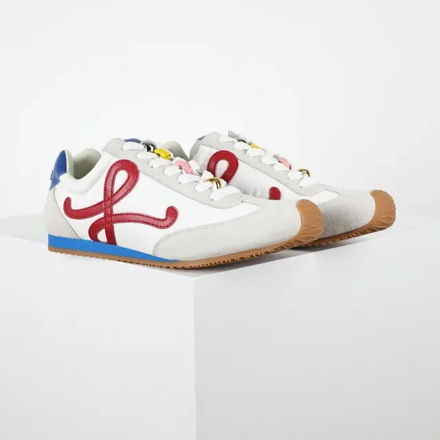 White Red Retro Runner Silhouette Embroidered Cursive Logo Sneakers 3