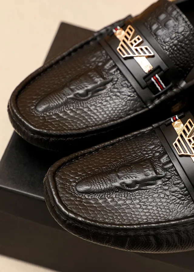 Giorgio Armani Black Gold Crocodile-Embossed Leather Metal Eagle Logo Bar Loafer 5