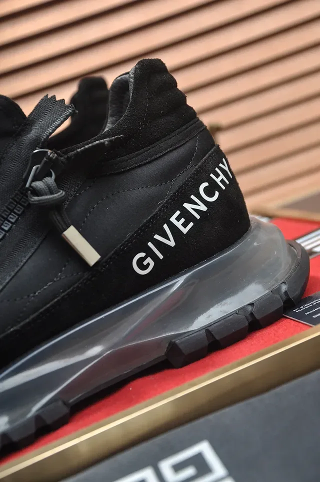 Givenchy City Sport حذاء رياضي أسود عالي الارتفاع نمط حياة 9