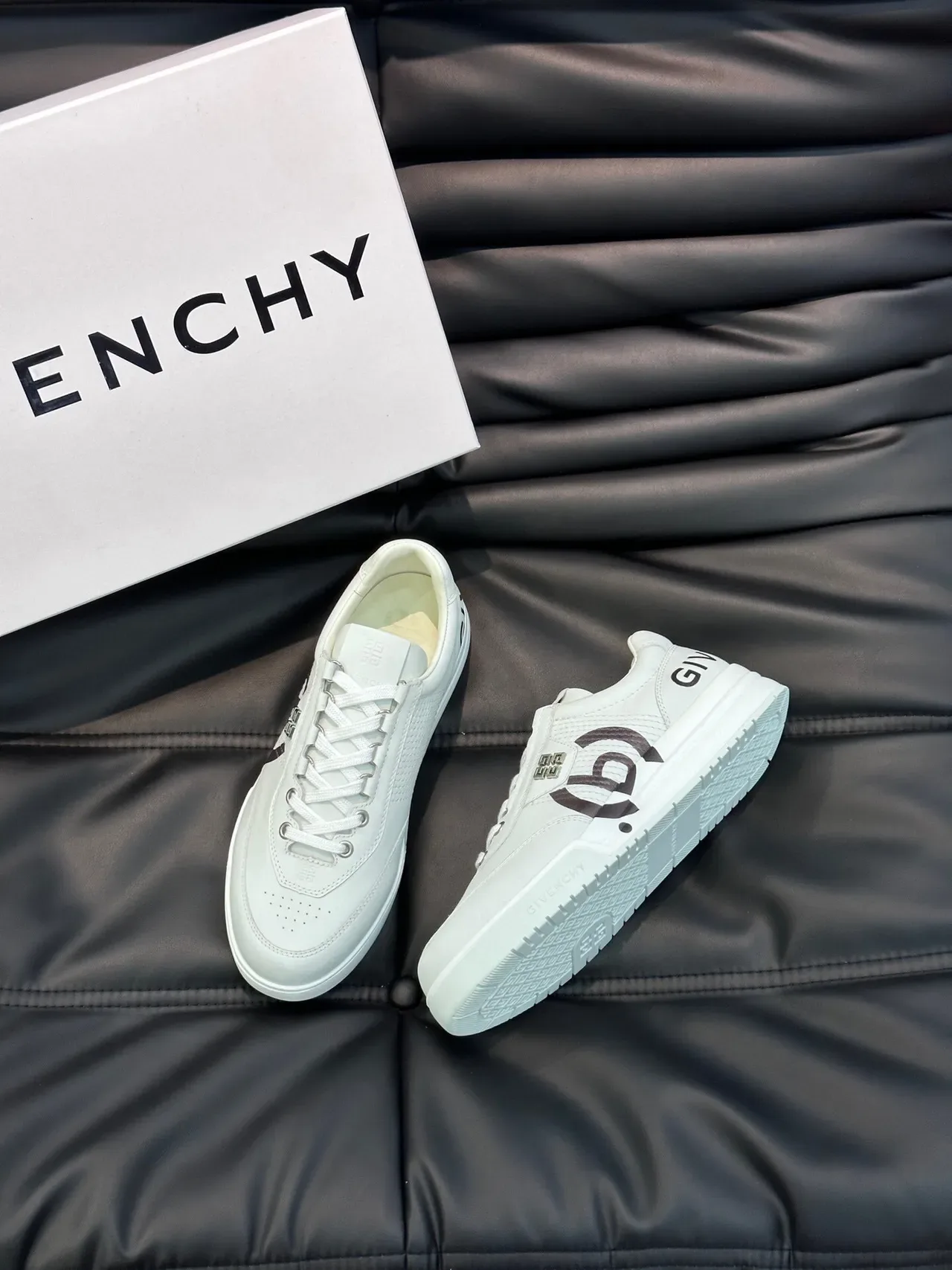 Givenchy City Sport White and Black Graphic Lifestyle Sneakers 3