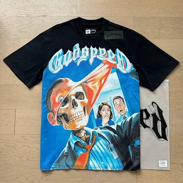 Camiseta preta Godspeed com estampa gráfica 3