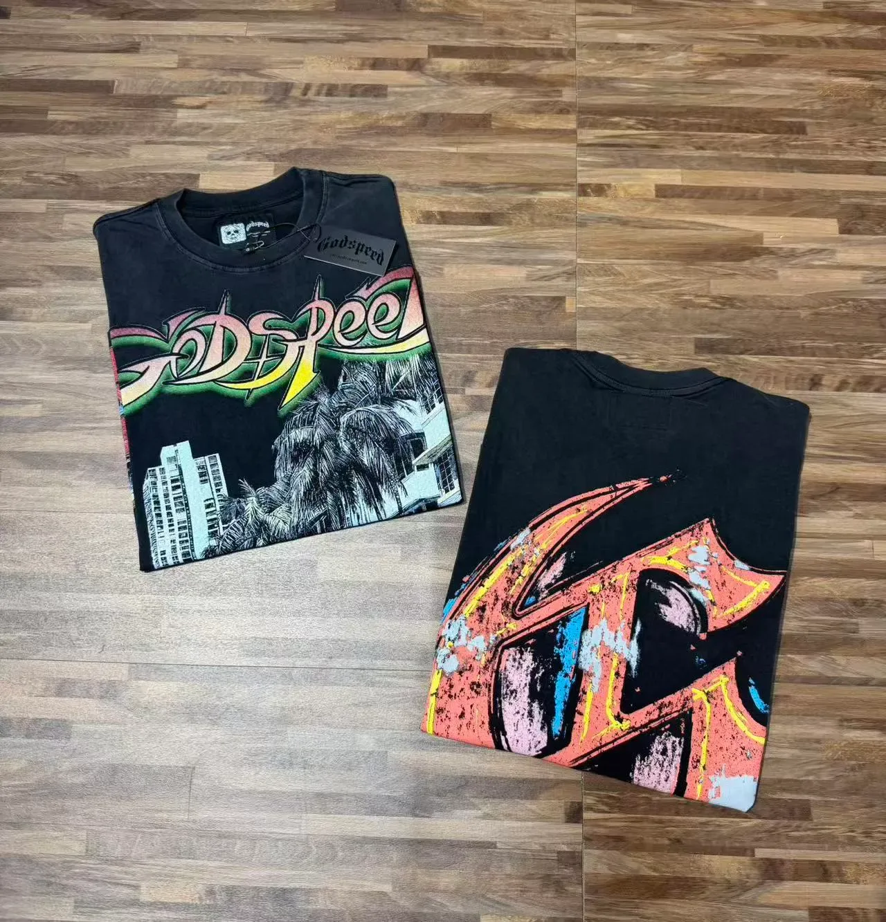 Camiseta oversized con estampado gráfico Godspeed 4