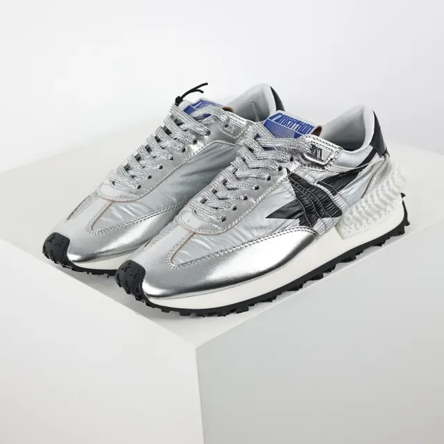 Golden Goose Argent Noir Métallique Supérieur Logo Étoile Lifestyle Sneakers 2