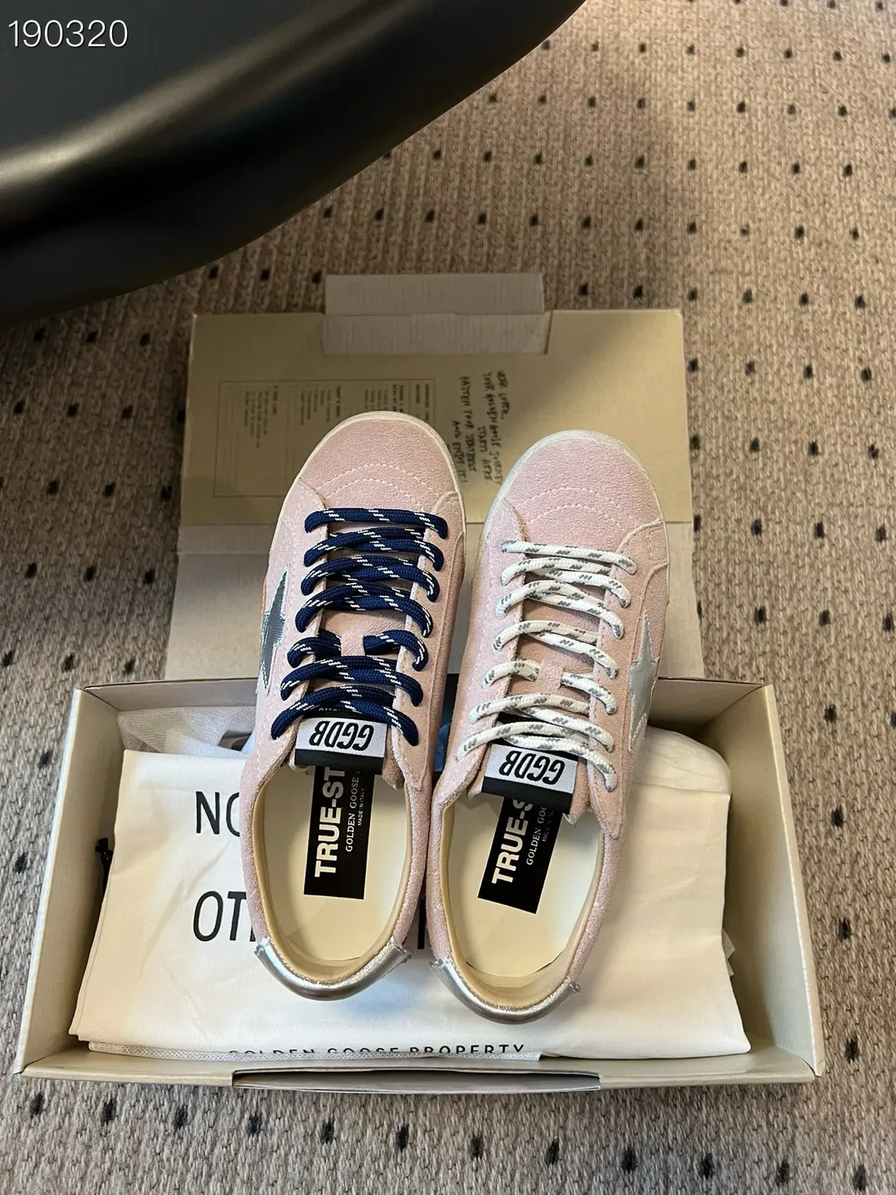 Golden Goose Super-Star Dusty Pink Suede Lifestyle Sneakers 7