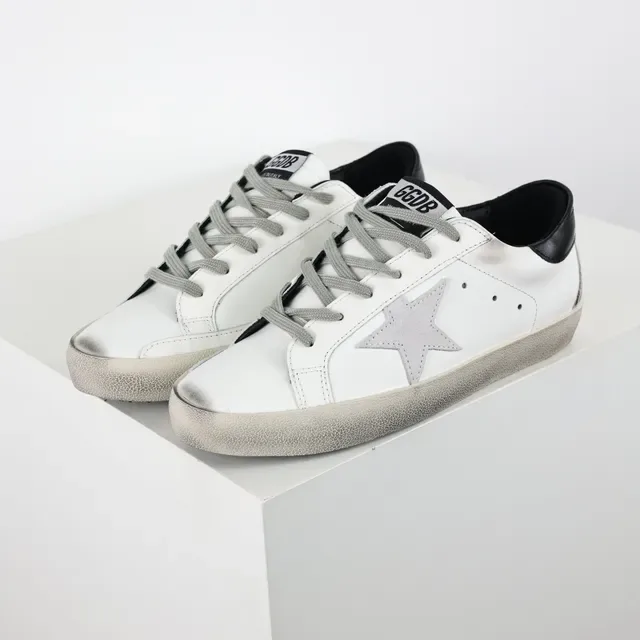 Golden Goose Superstar Sneakers Lifestyle en Cuir Distressed Blanc 2