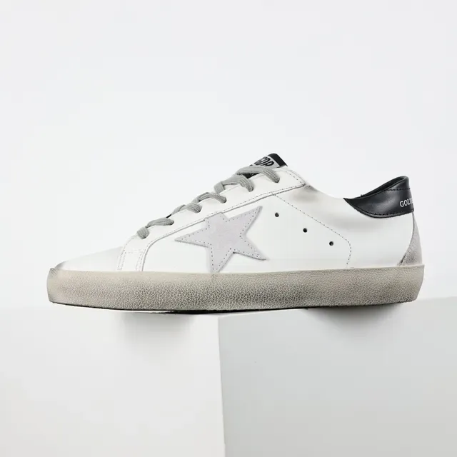 Golden Goose Superstar Sneakers Lifestyle en Cuir Distressed Blanc 9