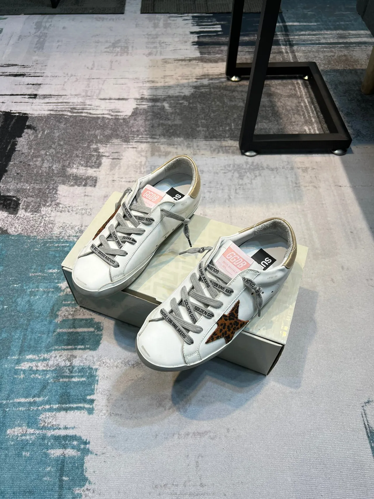 Golden Goose Superstar Sneakers Lifestyle Étoile Léopard Blanche 5